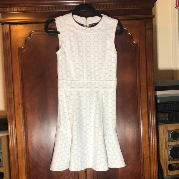 Marc By Marc Jacobs | Dresses | Marc By Marc Jacobs Fit And Kick Flare Dress  Sleeveless Back Zip Szxs R2 | Poshmark